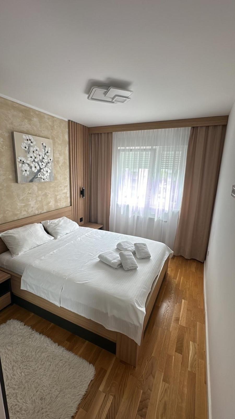 Апартаменты Lux Park Novi *